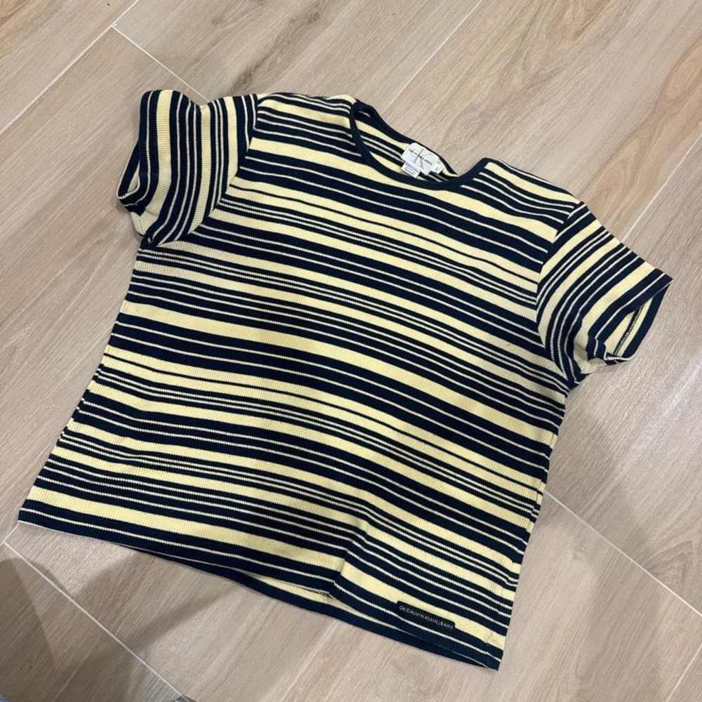 Vintage Calvin Klein jeans knit yellow and black striped t-shirt